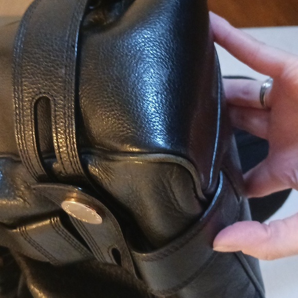 Michael Kors Black Leather Shoulderbag - Picture 9 of 15